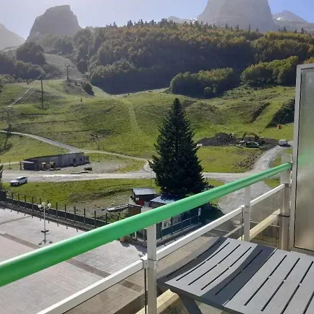 Apartment Lumineux 6 Pers Plein Centre, Pied Des Pistes, Balcon, Vue Montagne - Fr-1-400-112 *
